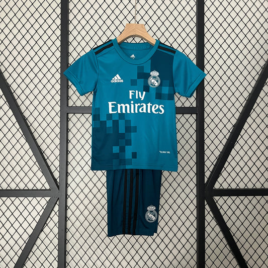 Real Madrid Retro Kids Kit 2017-18