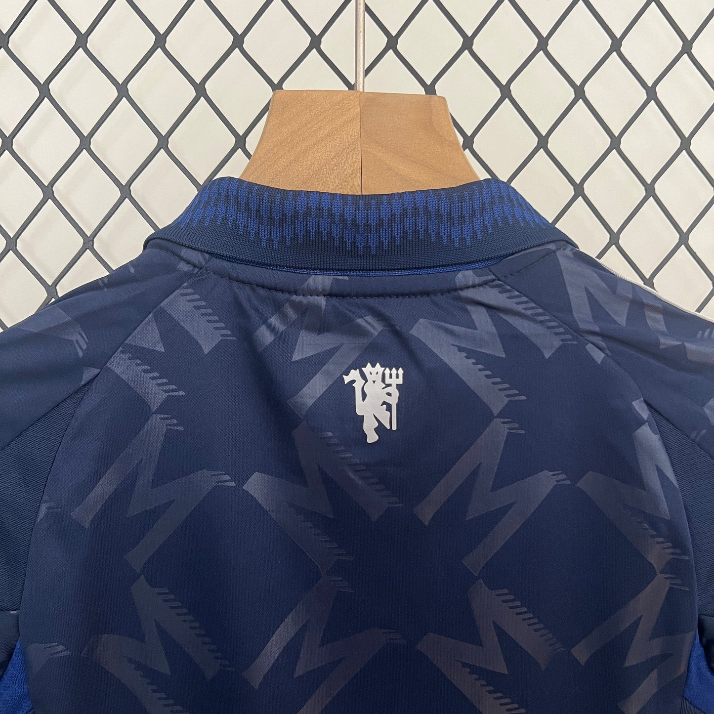 Manchester united 24 25 - Kids Football Kit Away