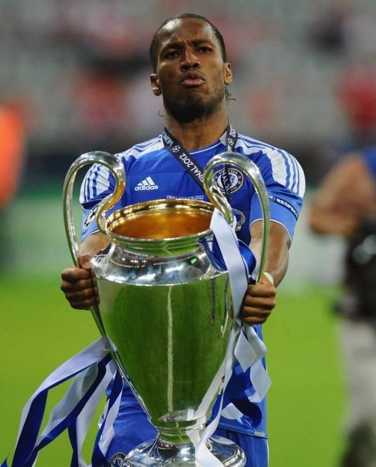 Chelsea 2011-2012 Retro jersey